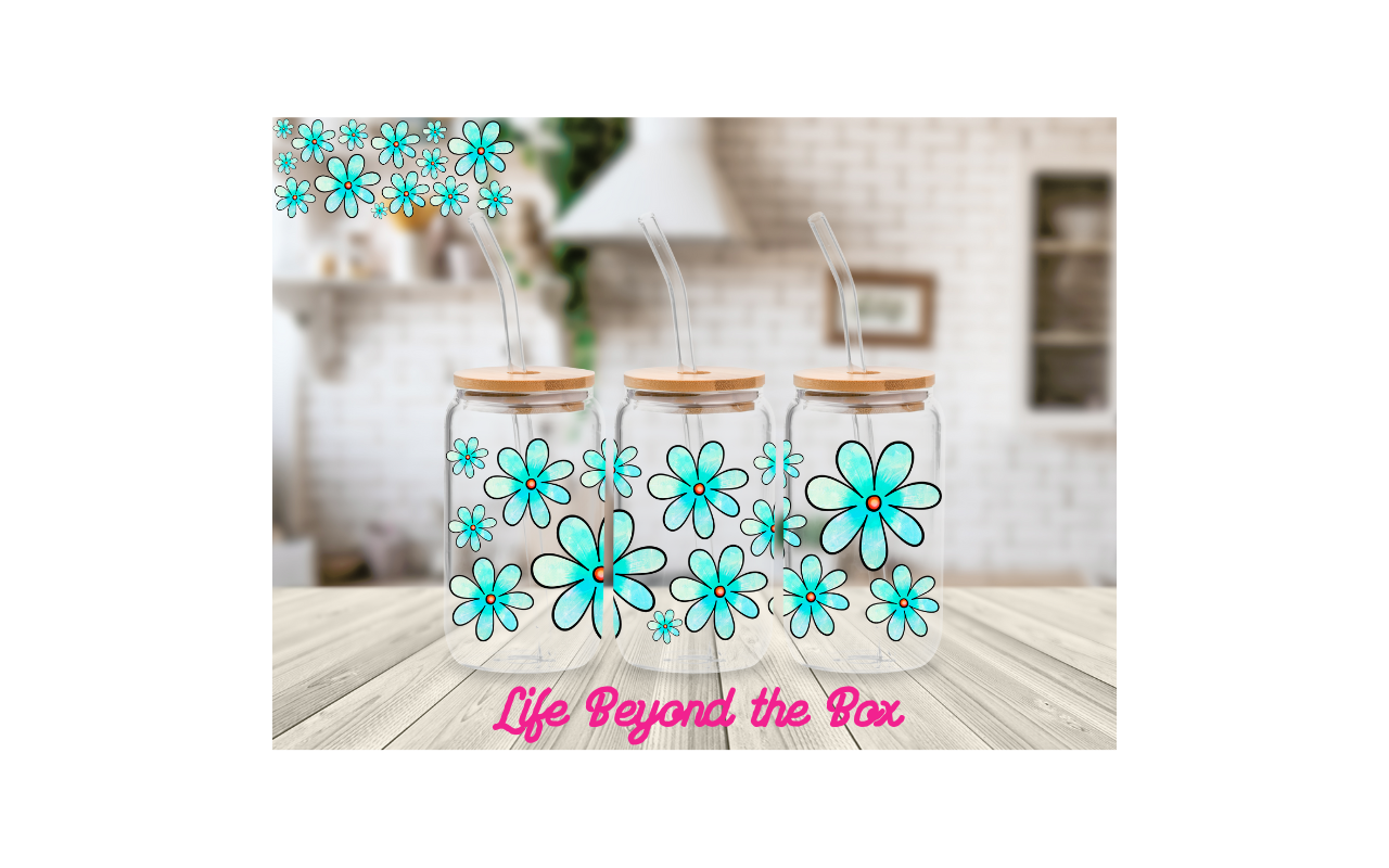 Aqua Daisies 16oz UVDTF wrap